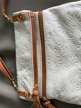 Embossed genuine leather small crossbody purse off-white light beige Italy